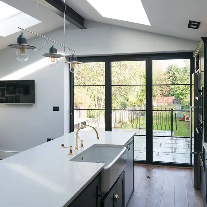 Chigwell-Window-Centre-Heritage-Bifold-Door-Gallery-Image-1