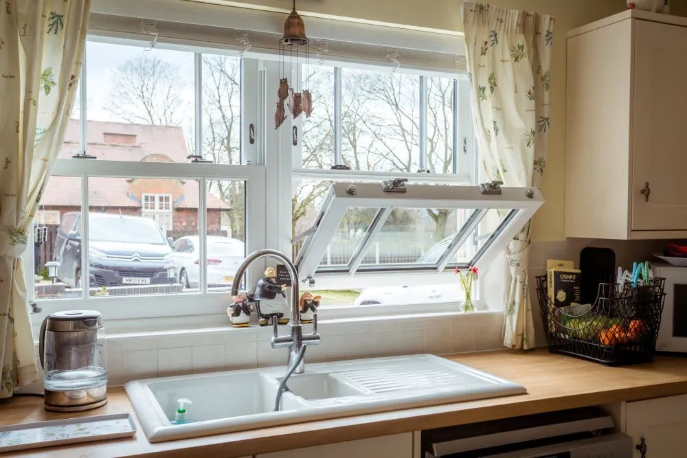 White-uPVC-Sash-Windows-in-Kitchen-Interior